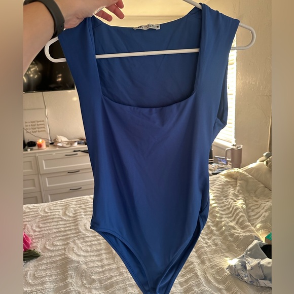 Zara square neck bodysuit - Picture 1 of 2